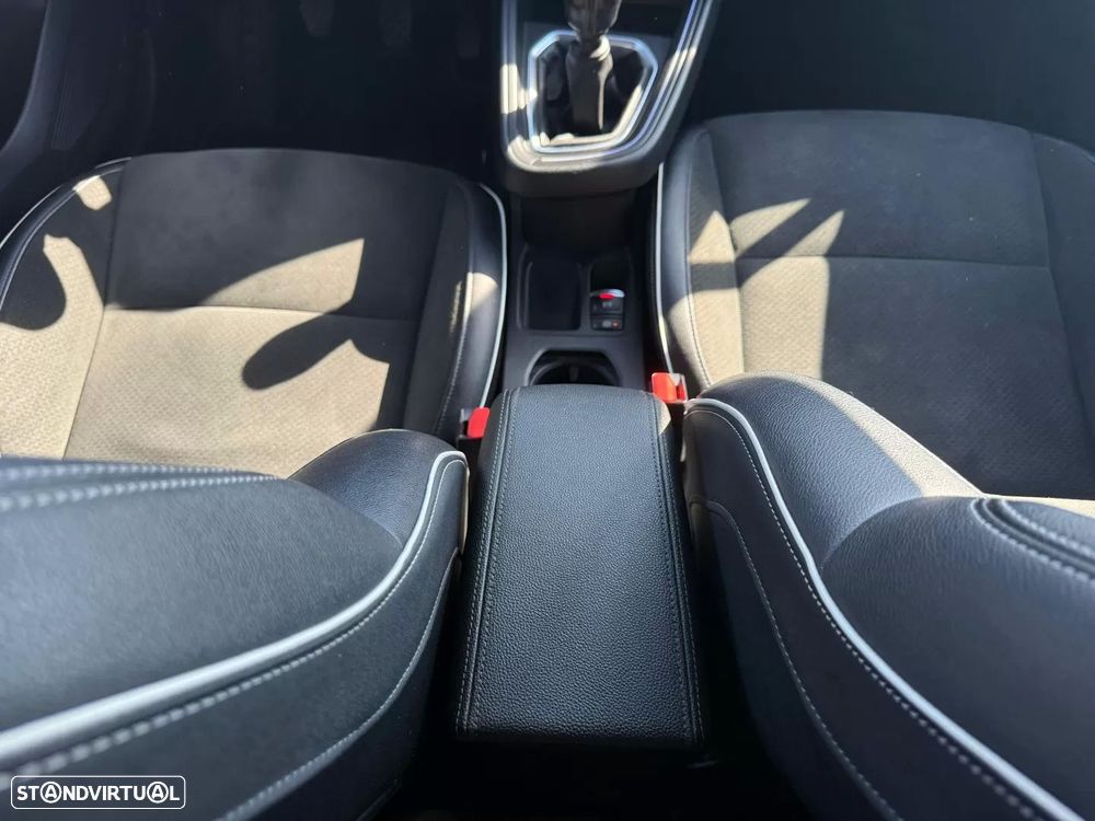 Renault Clio 1.0 TCe Intens - 12