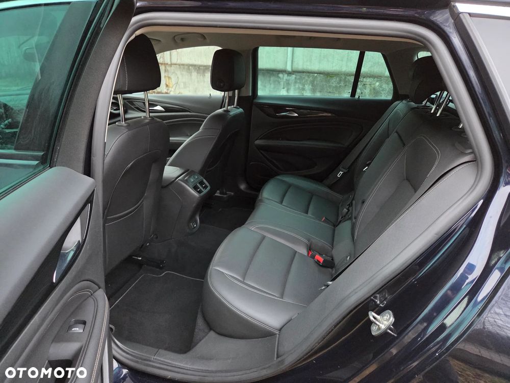 Opel Insignia 2.0 Exclusive - 18