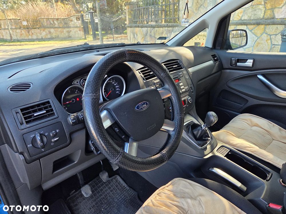 Ford C-MAX - 11