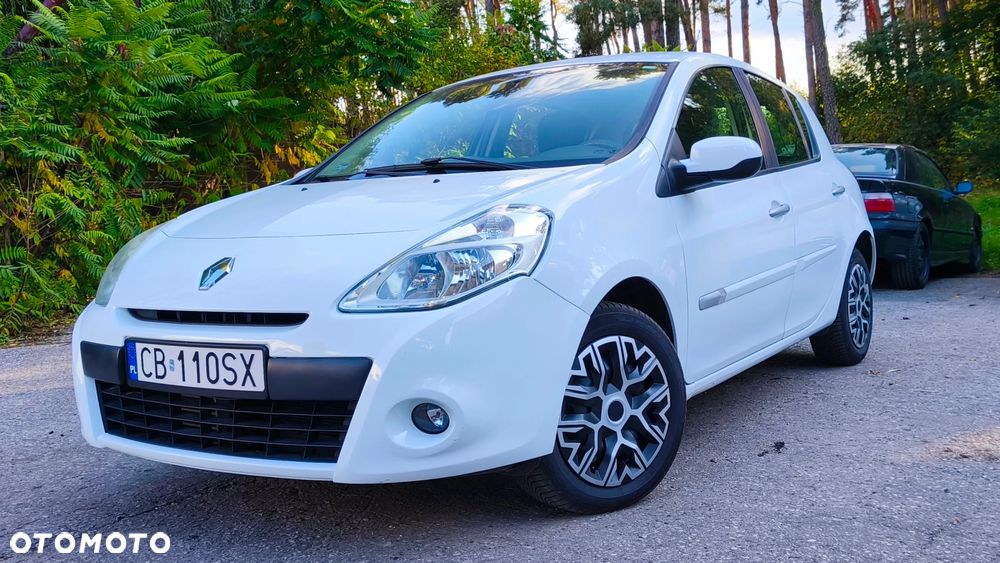 Renault Clio - 2