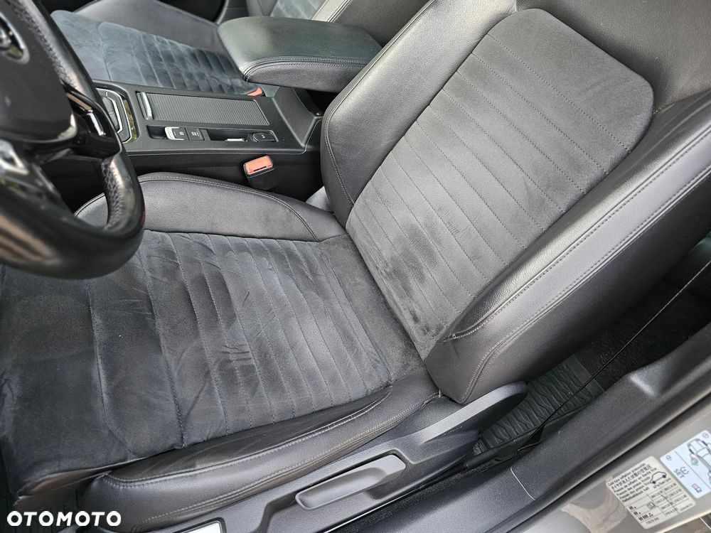 Volkswagen Passat 2.0 TDI BMT Highline - 20