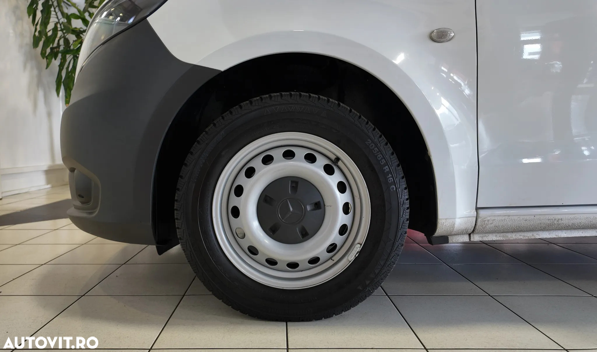 Mercedes-Benz Vito Kasten 116 CDI Lang BlueTEC 7G-TRONIC - 30