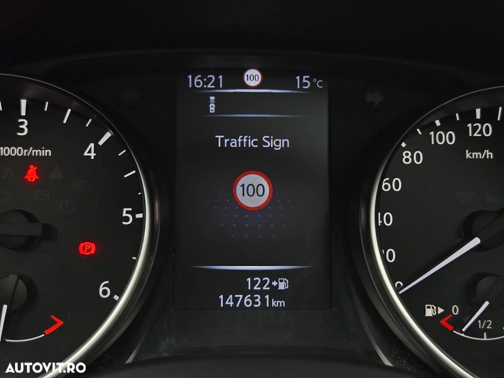 Nissan Qashqai 1.5 DCI TEKNA - 26