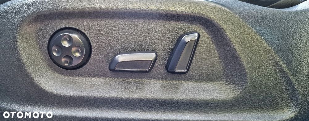 Volkswagen Tiguan 2.0 TDI R-Style - 19