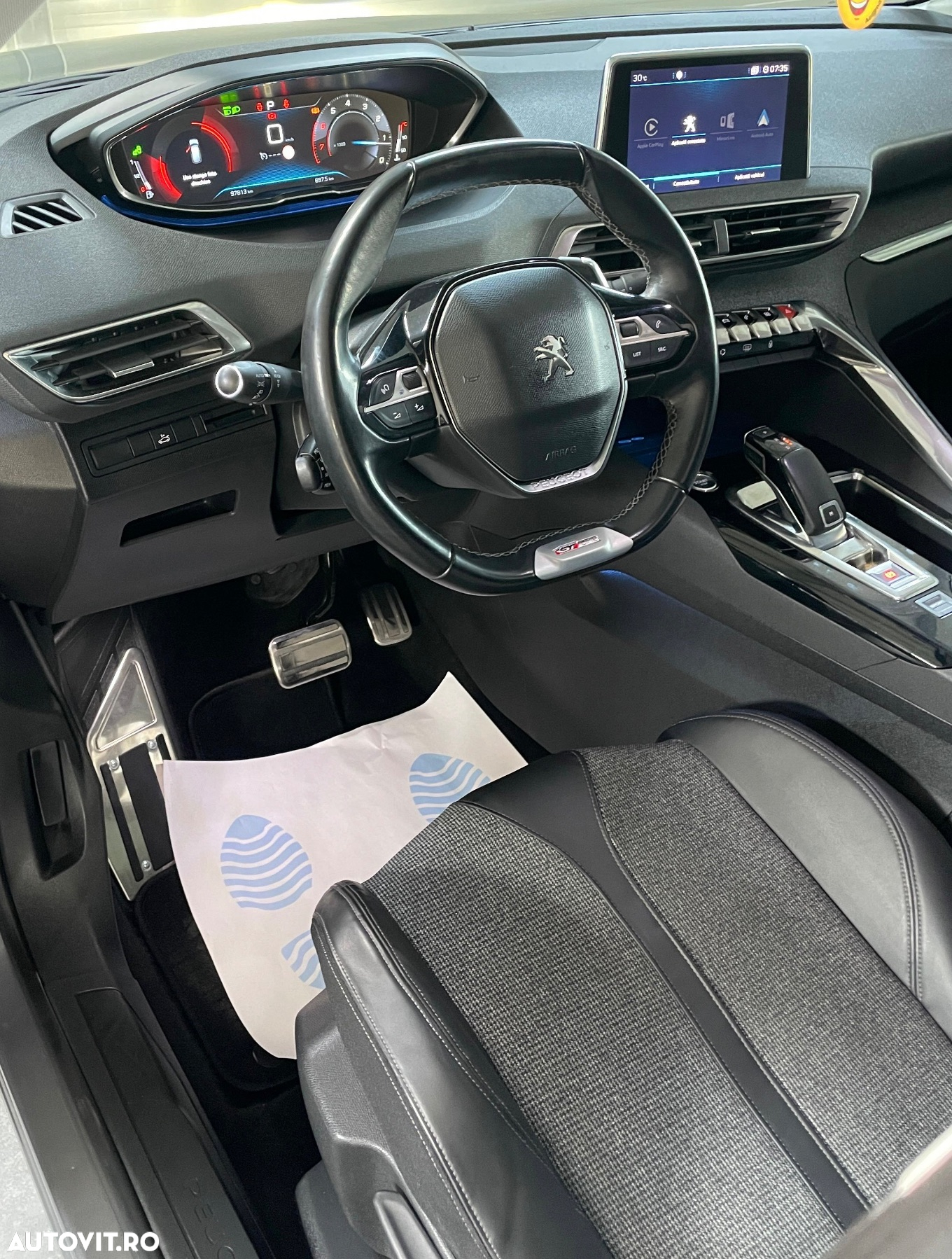 Peugeot 3008 1.2 PureTech Turbo S&S EAT6 GT-Line - 18