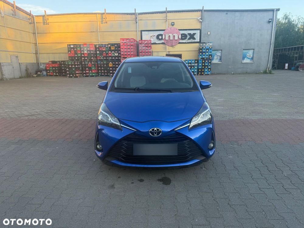 Toyota Yaris 1.5 Premium - 1