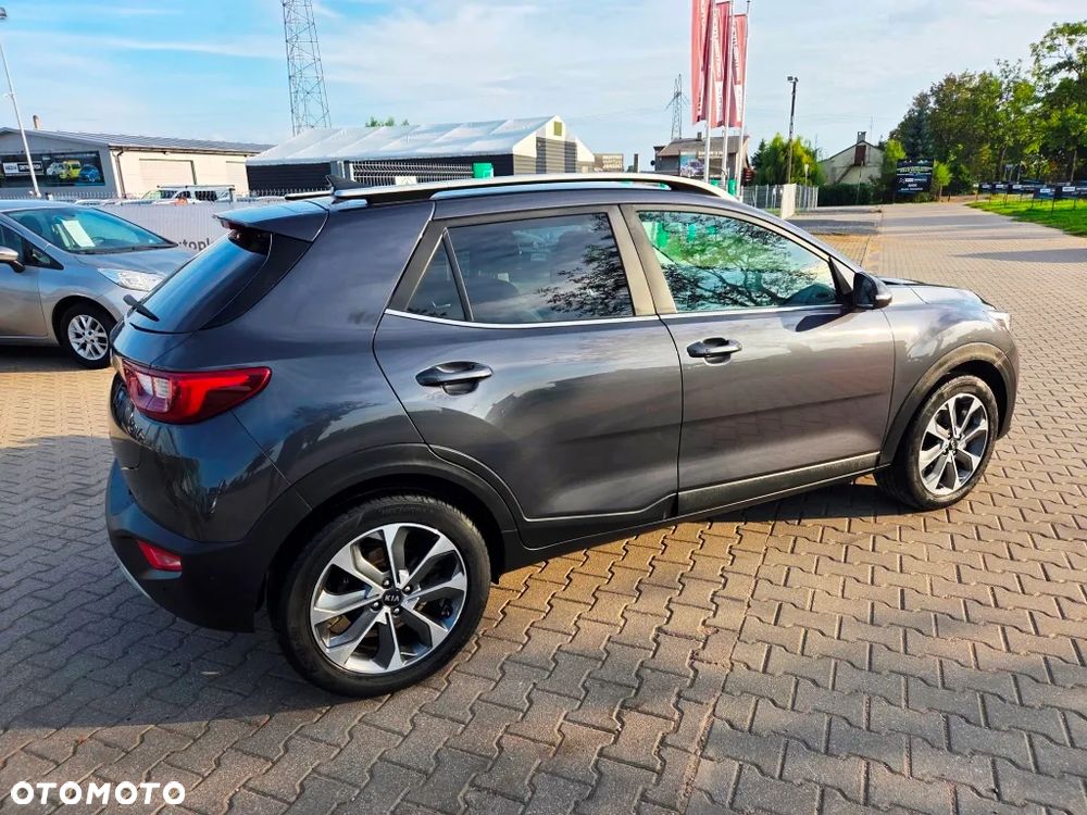 Kia Stonic 1.0 T-GDI 120 Platinum Edition - 8