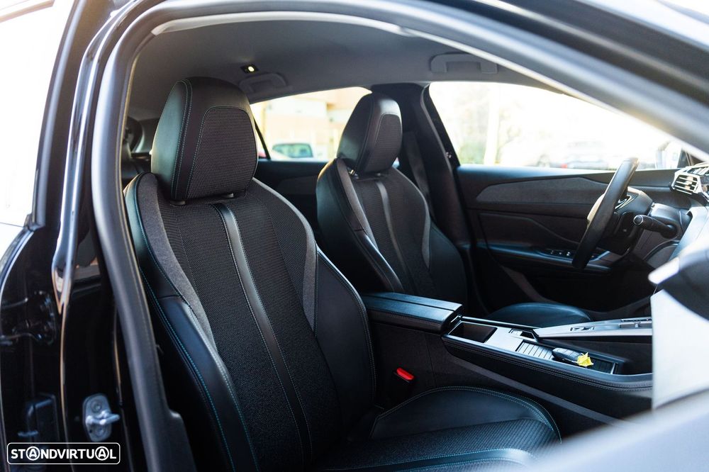 Peugeot 308 180 e-EAT8 Allure - 28