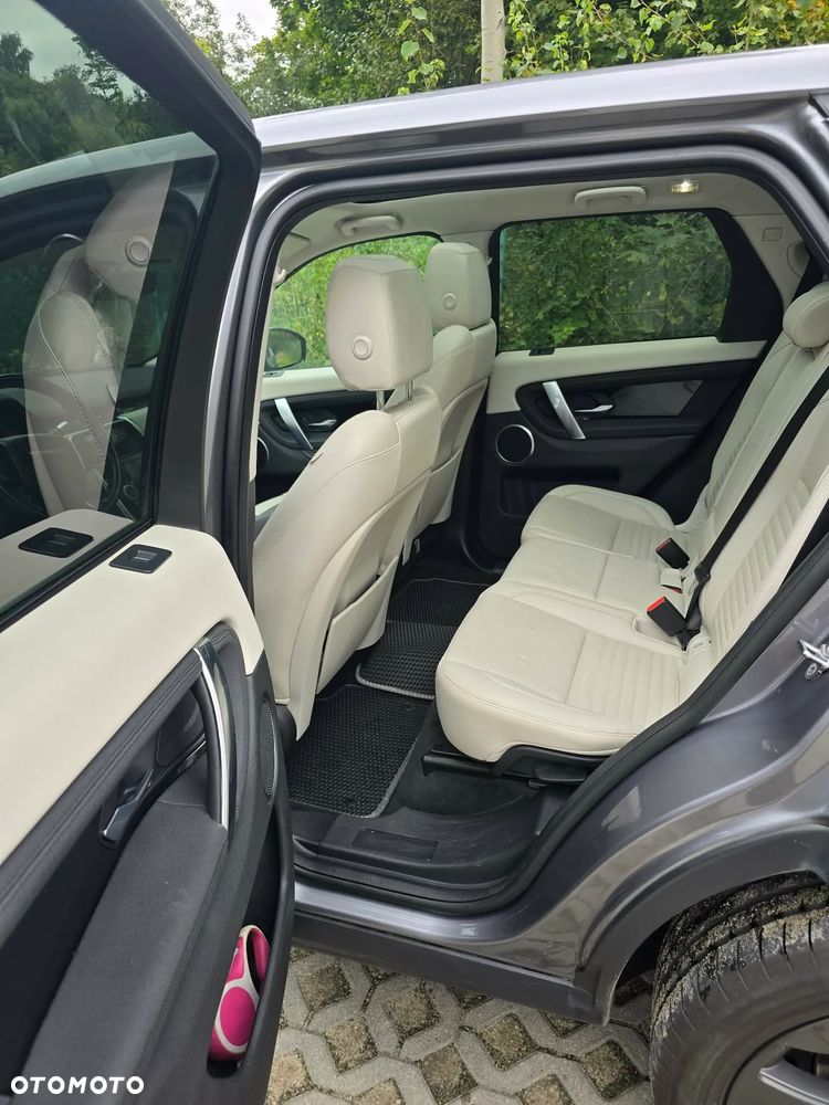 Land Rover Discovery Sport 2.0 TD4 HSE - 9