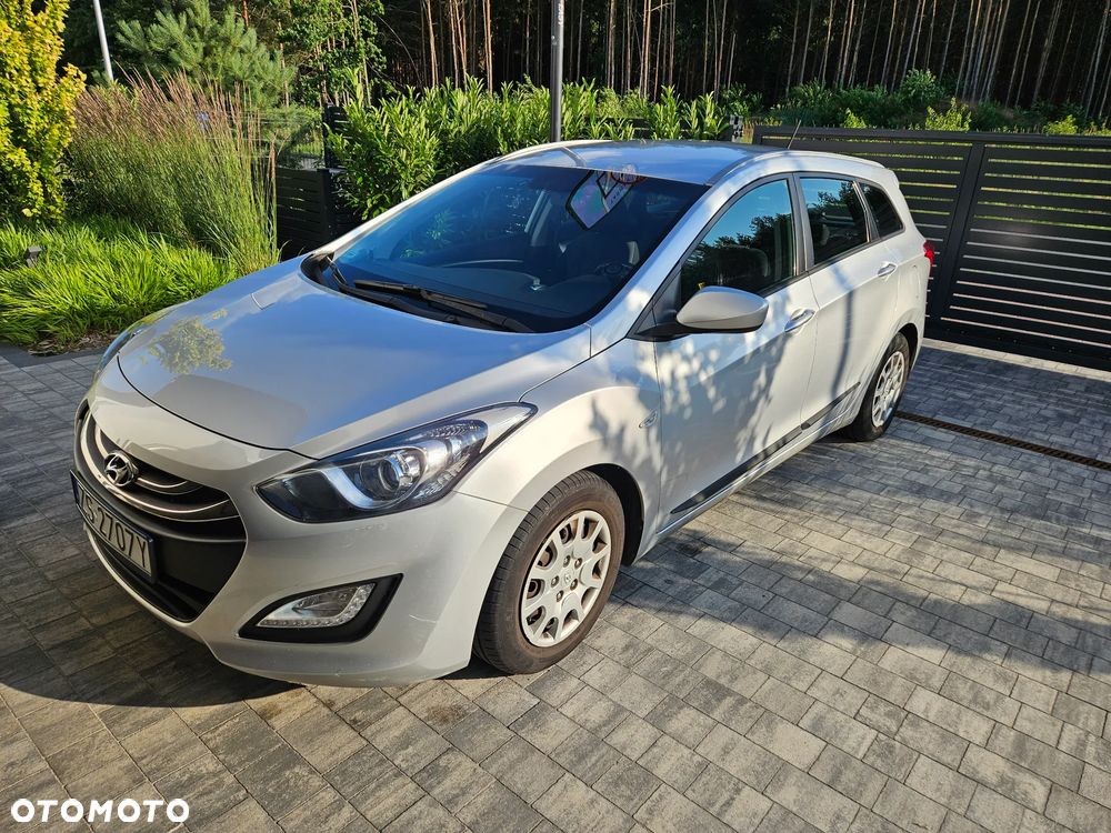 Hyundai i30 1.6 GDI Comfort - 1