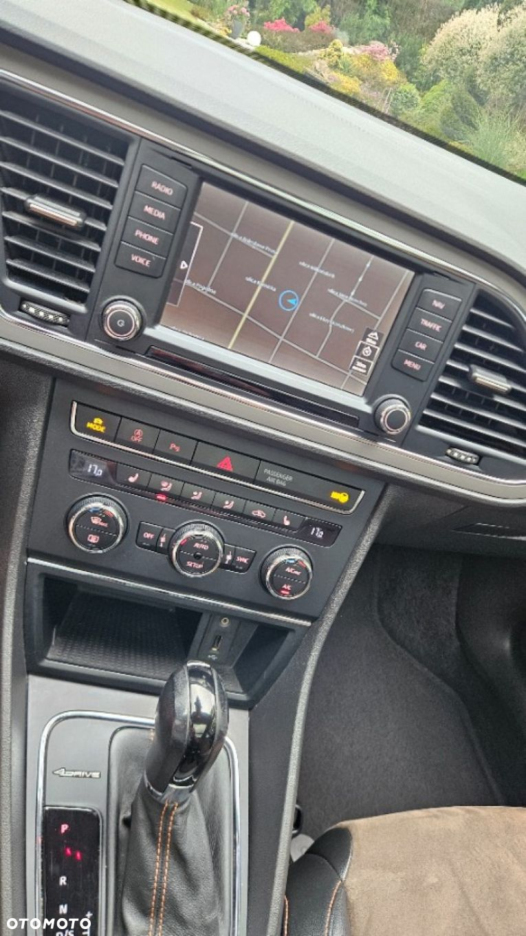 Seat Leon 2.0 TDI X-Perience S&S 4Drive DSG - 20
