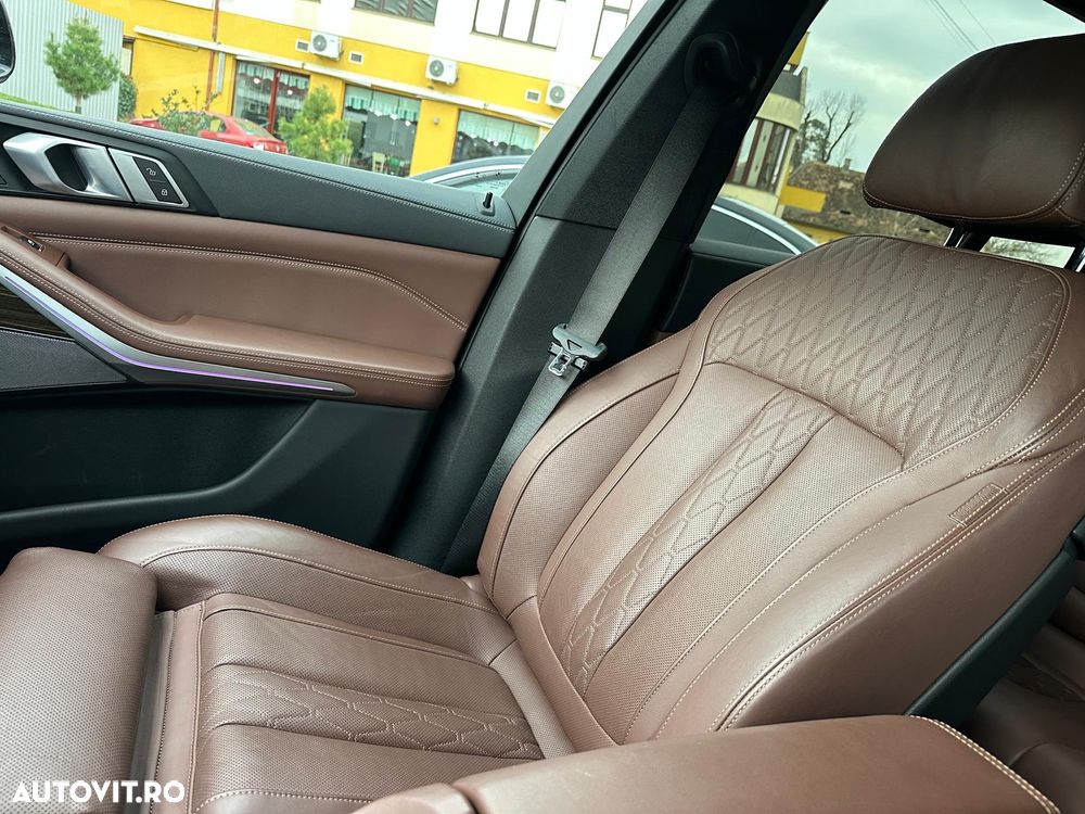 BMW X5 xDrive45e - 16