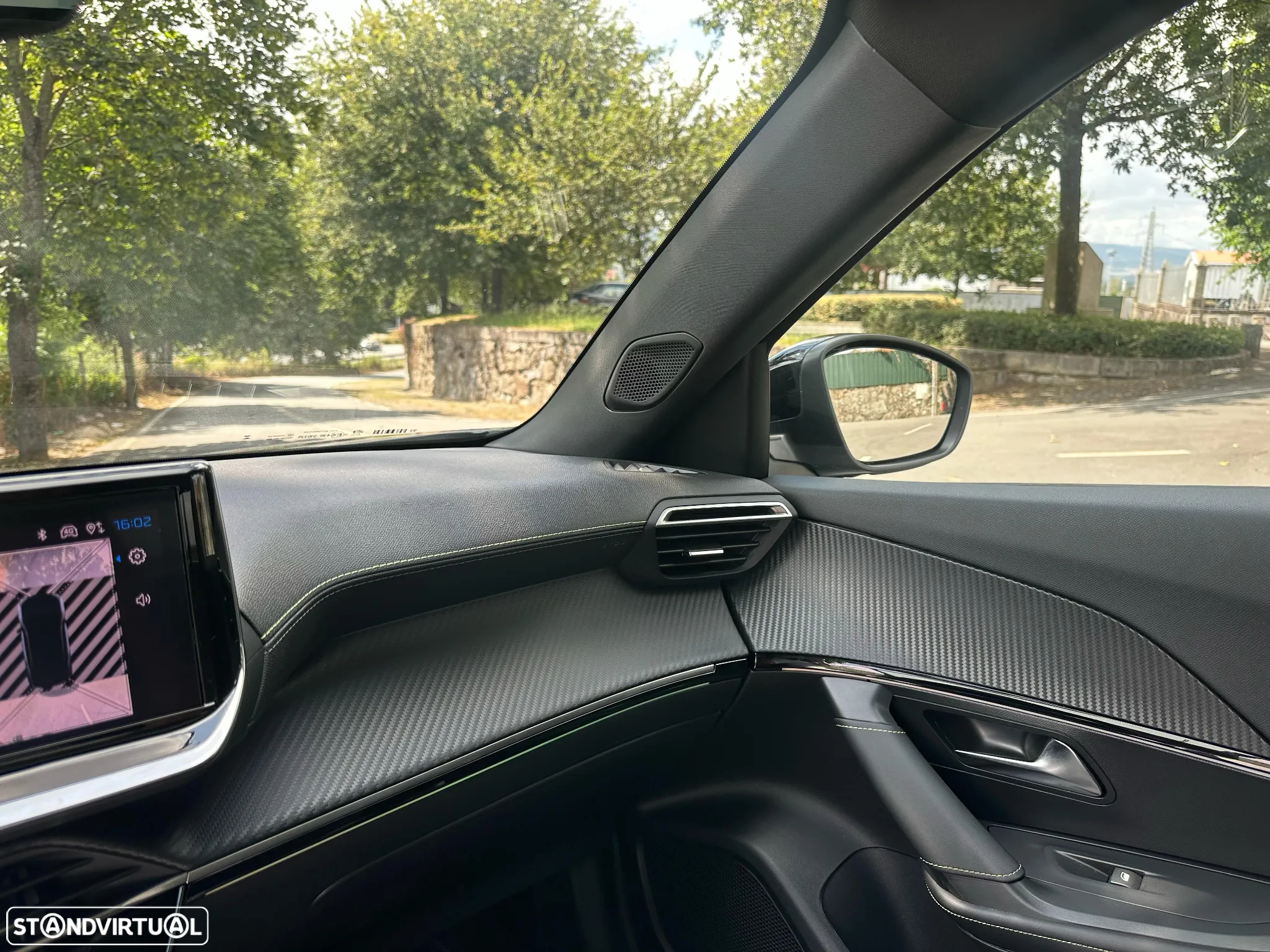Peugeot e-2008 50 kWh GT Pack - 27
