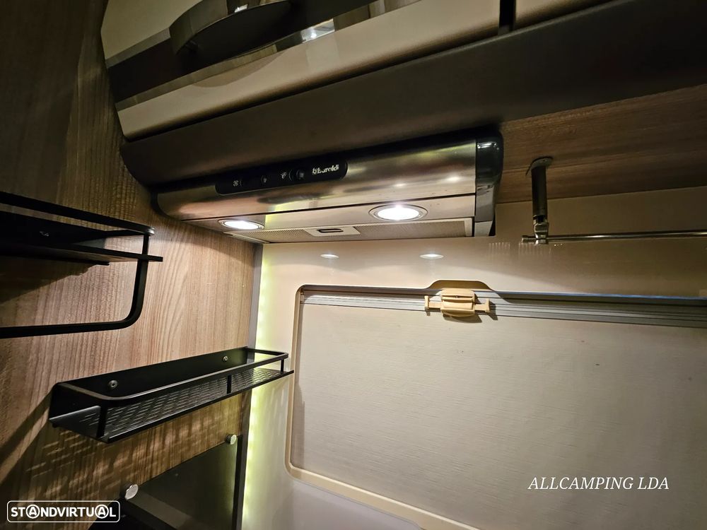 Rapido Le Randonneur 890F DESIGN EDITION CAMA CENTRAL/BASCULANTE - 37