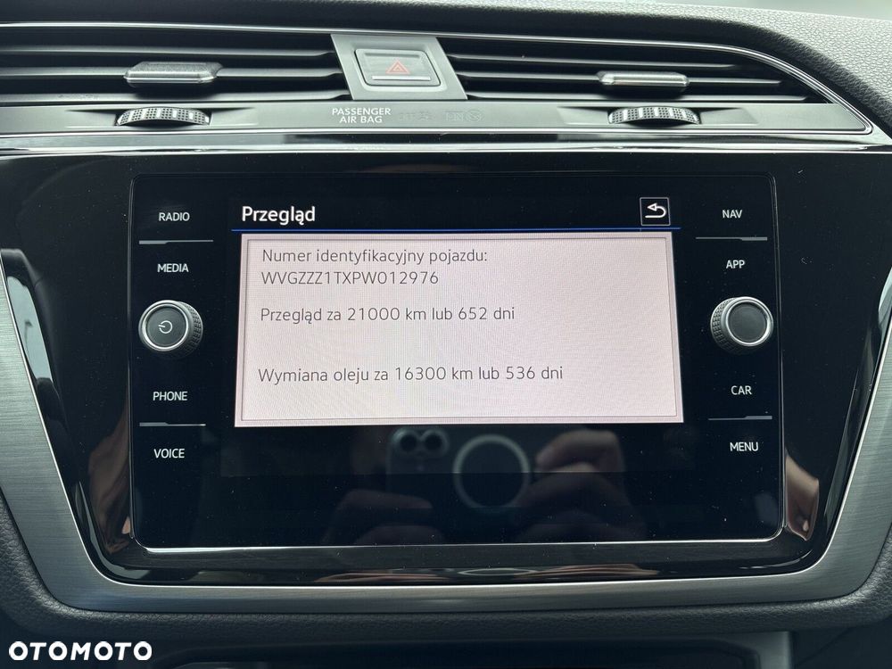 Volkswagen Touran 2.0 TDI BMT Comfortline DSG - 25