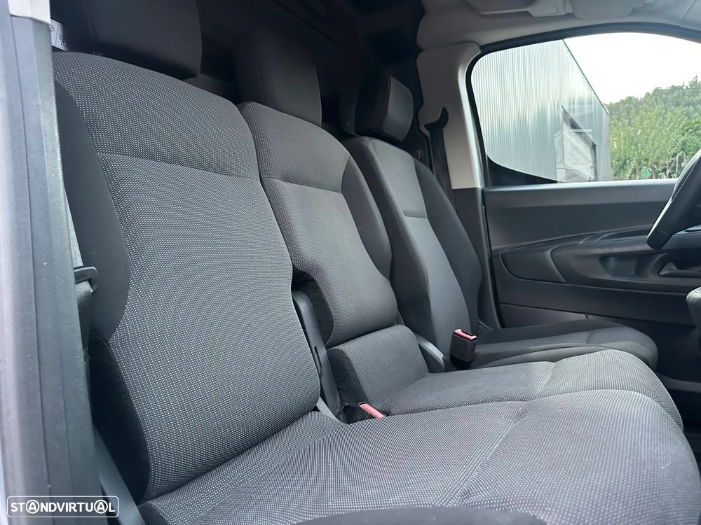 Citroën Berlingo 1.5 HDI  XL Longa 3 Lugares  GPS - 16