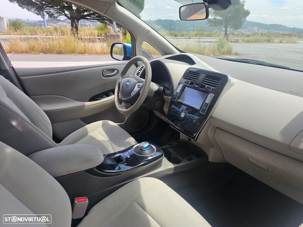 Nissan Leaf Standard - 4