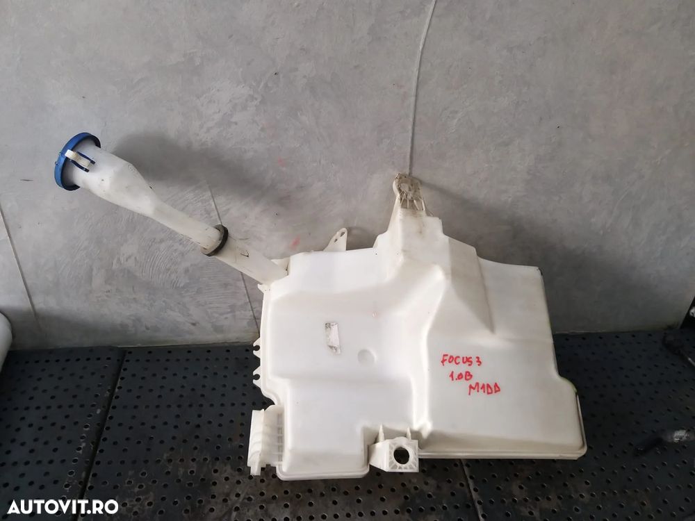 Vas lichid parbriz ford focus 3 facelift bv6113k175 - 1