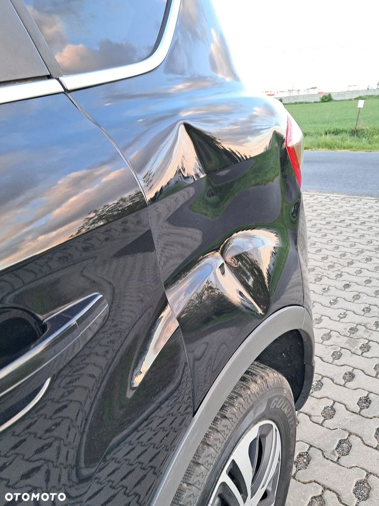 Ford Kuga 2.0 TDCi 2x4 Titanium - 10