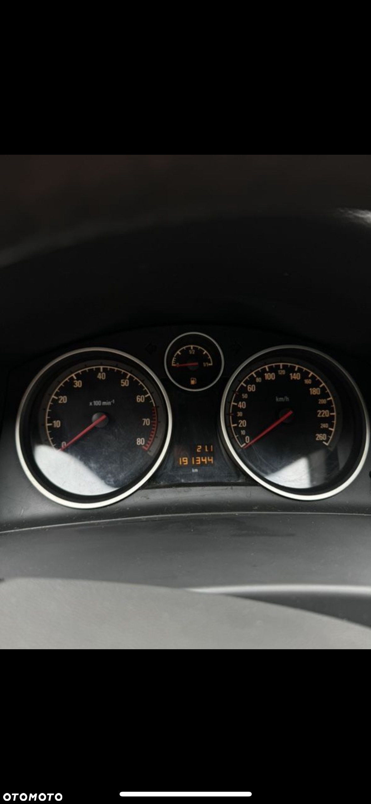 Opel Astra GTC 1.4 - 6