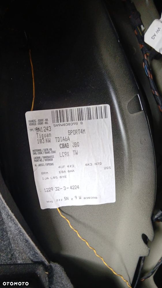 Volkswagen Tiguan 2.0 TDI DPF 4Motion Automatik Team - 9