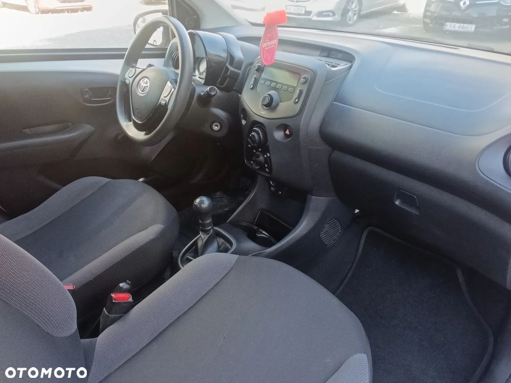 Toyota Aygo 1.0 VVT-i Black Edition - 10