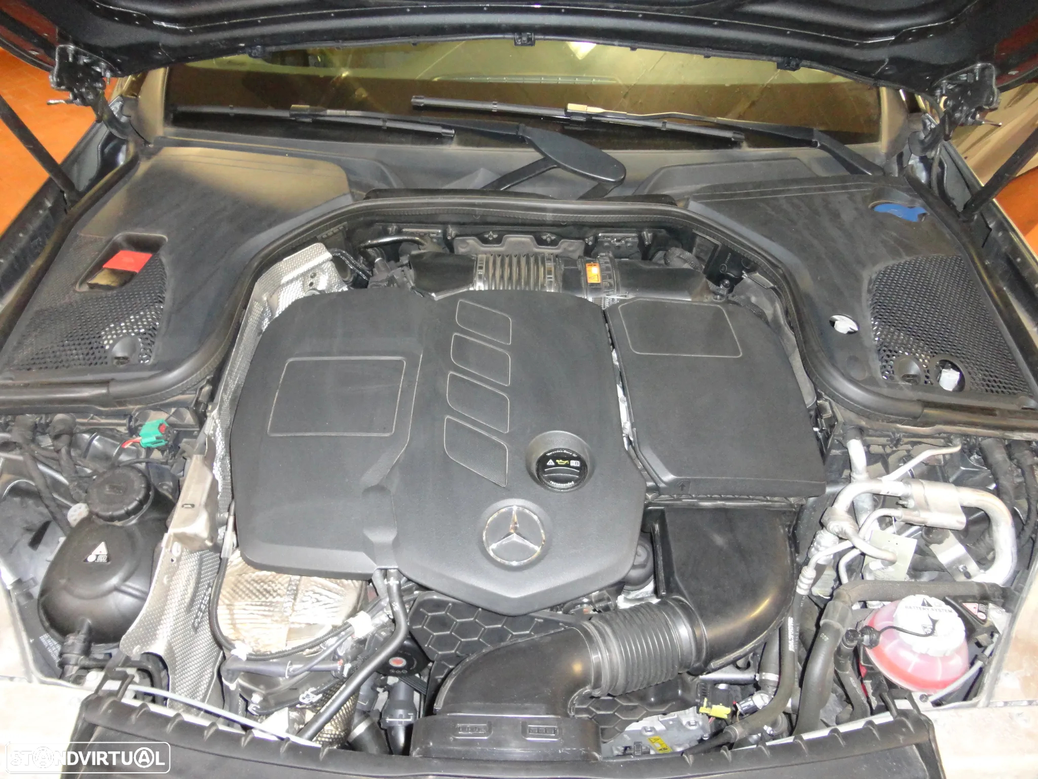 Mercedes-Benz E 300 de Avantgarde - 24