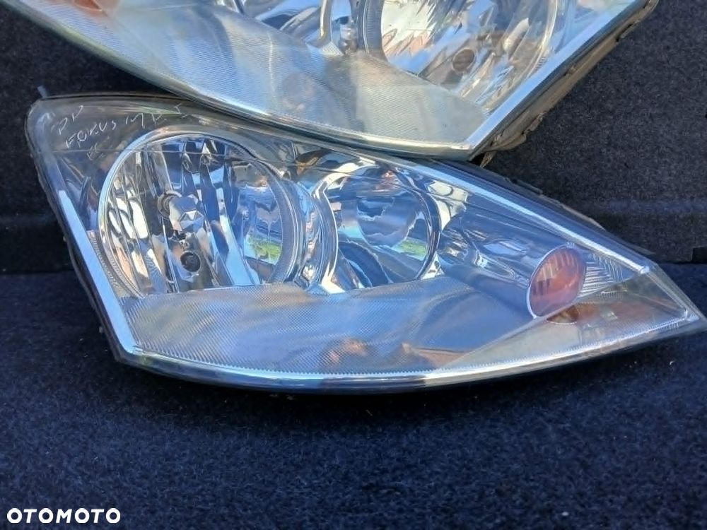 Ford Focus Mk1 lampa przednia lewa, prawa - 2
