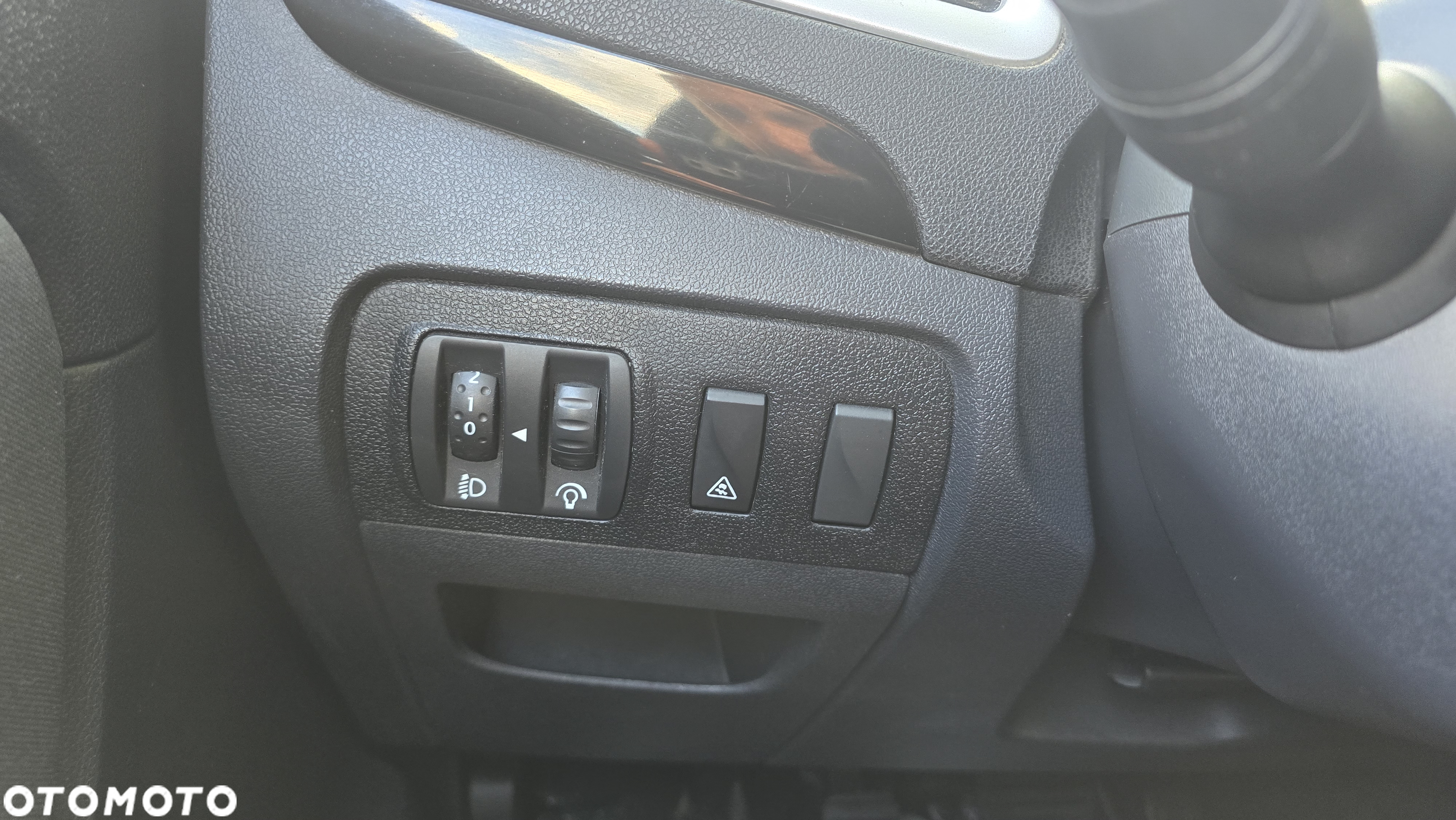 Renault Scenic ENERGY dCi 110 LIMITED - 27