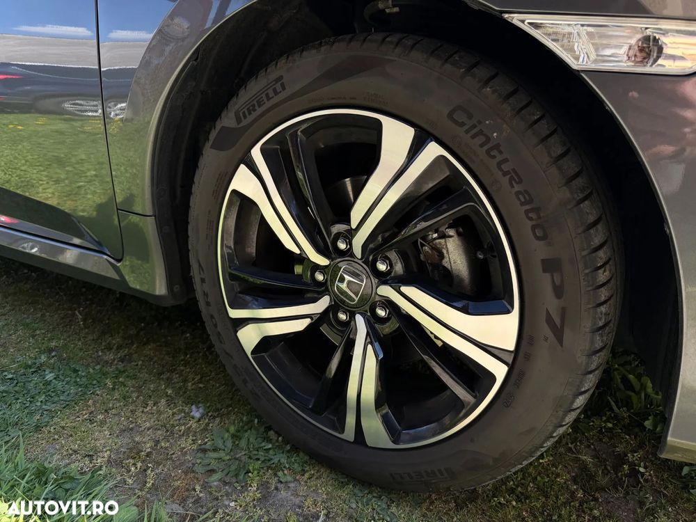 Honda Civic 1.5 VTEC Turbo Elegance Navi - 23