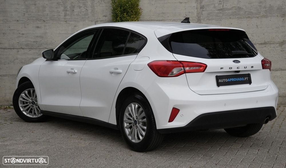 Ford Focus 1.0 EcoBoost MHEV Titanium - 2