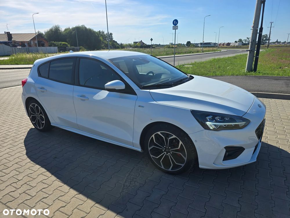 Ford Focus 1.5 EcoBoost ST-Line - 2