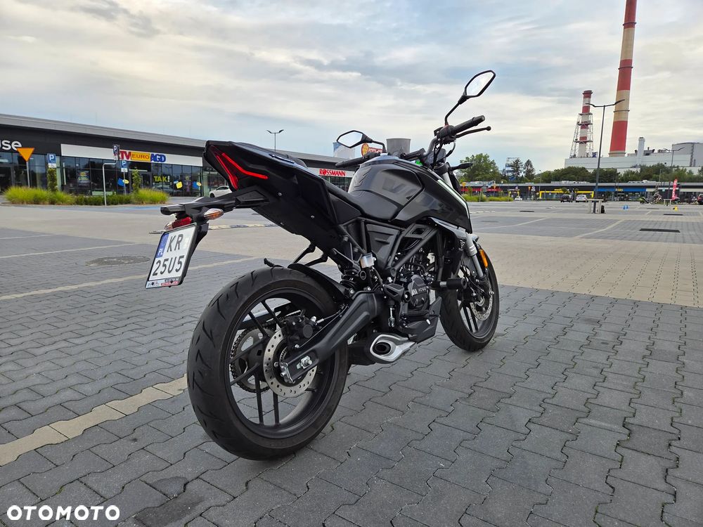 VOGE R125 - 4