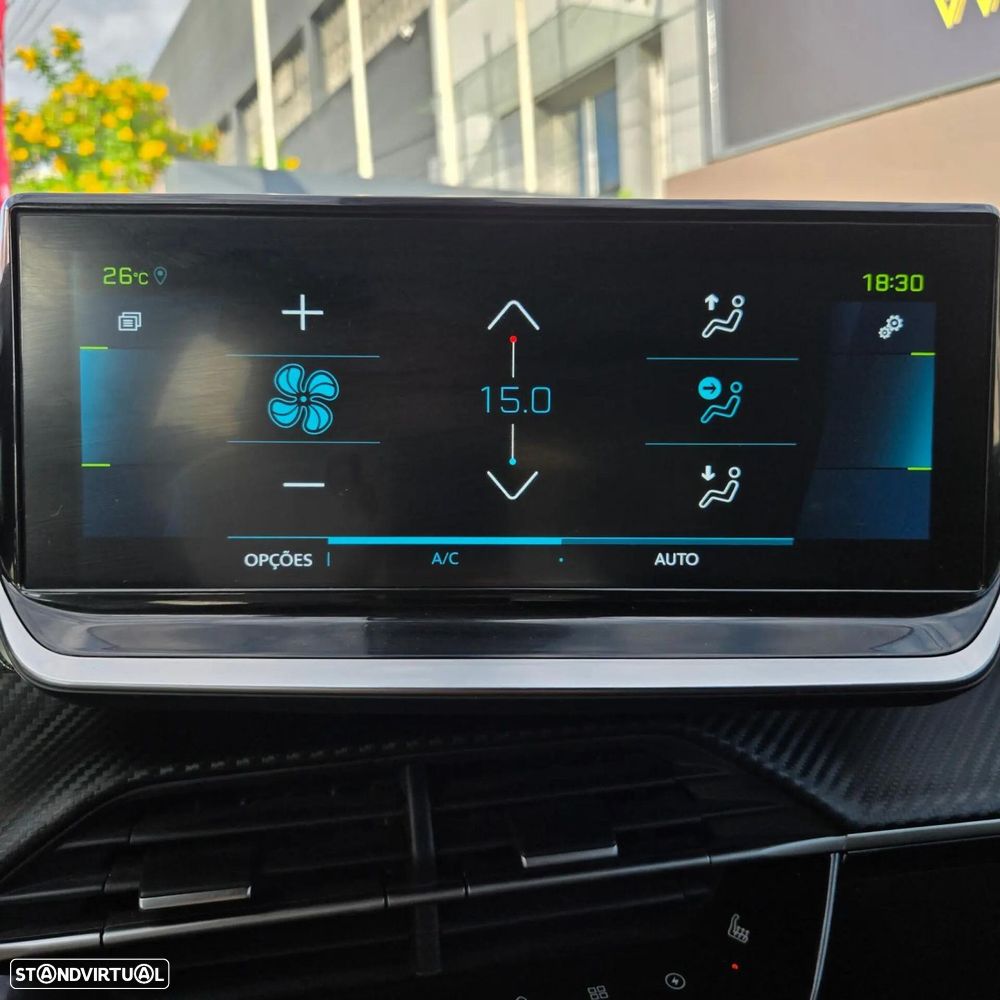 Peugeot e-2008 50 kWh Allure Pack - 19