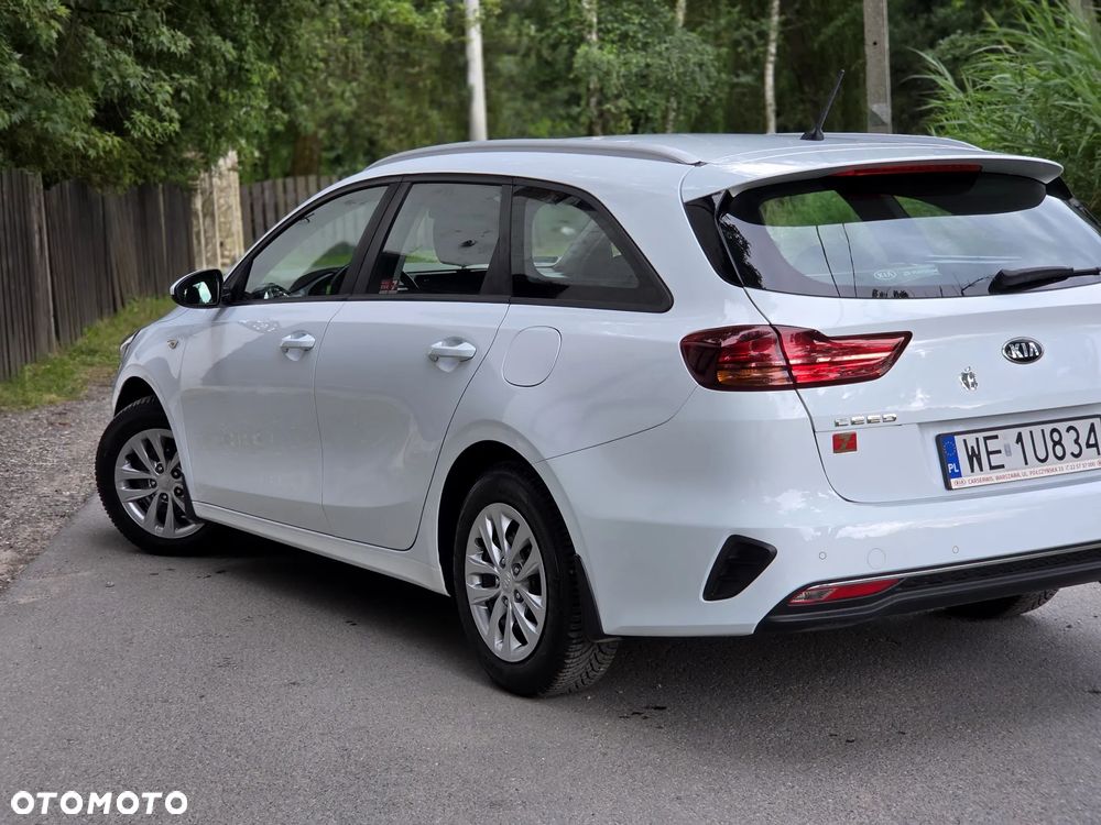 Kia Ceed 1.0 T-GDI M - 12