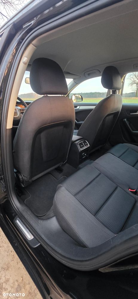 Audi A4 Avant 2.0 TDI - 16