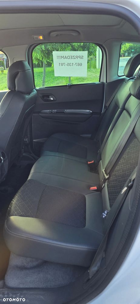 Peugeot 3008 - 9