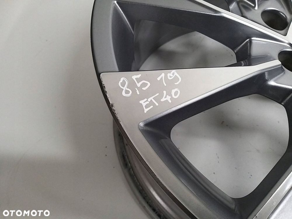 audi a4 b9 a5 a6 felga aluminiowa r19 8,5 j et 40 8w0601025el - 3
