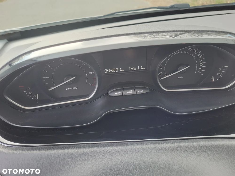 Peugeot 208 PureTech 68 Like - 16