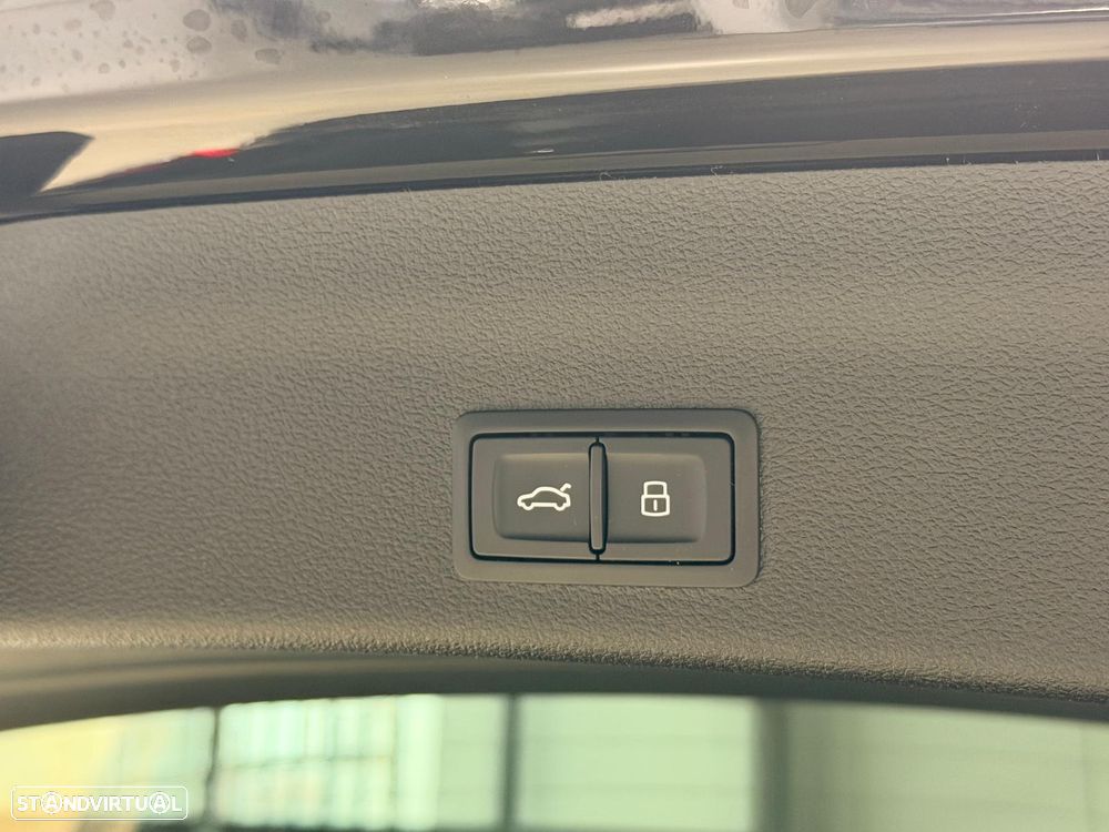 Audi A6 Avant 50 TFSI e quattro S tronic - 33