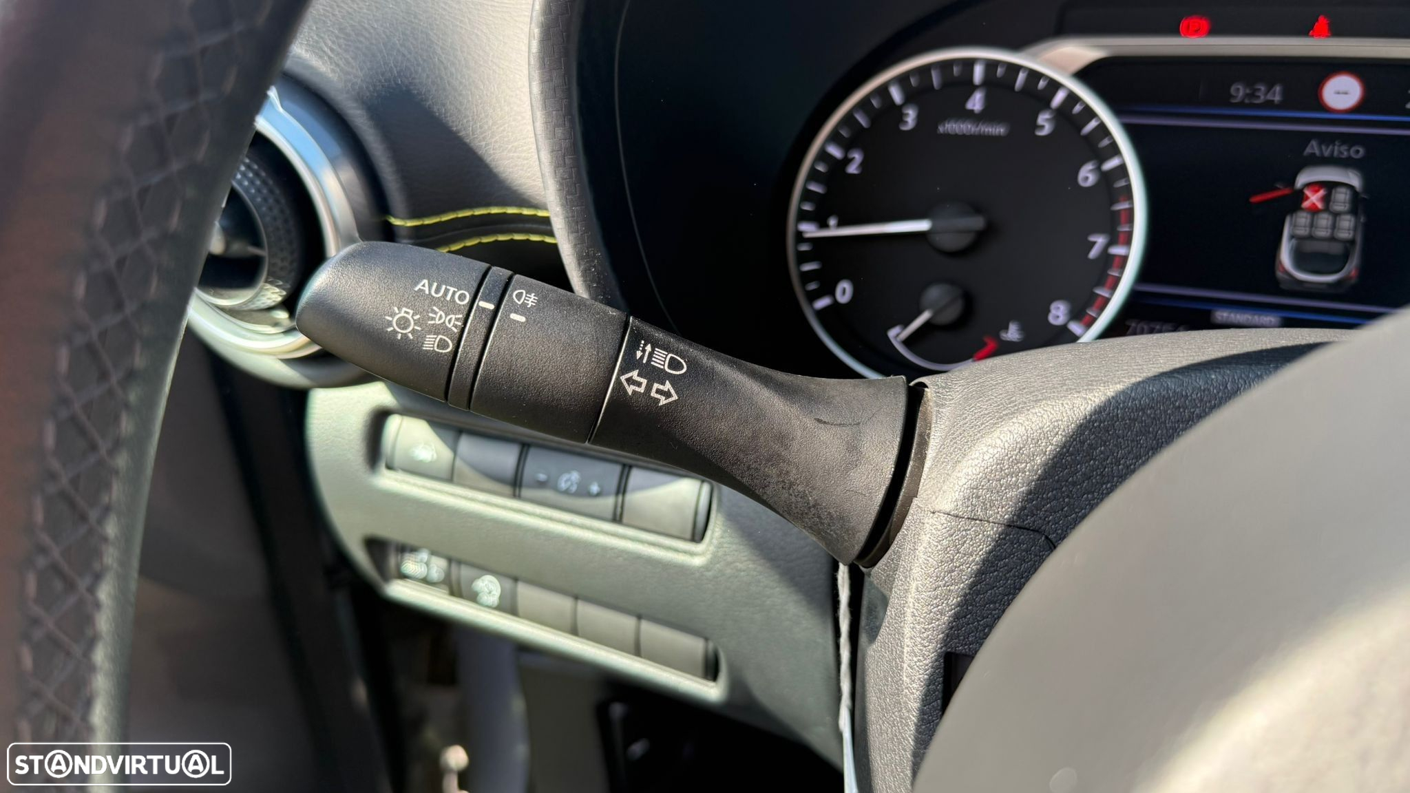Nissan Juke 1.0 DIG-T Kiiro - 26