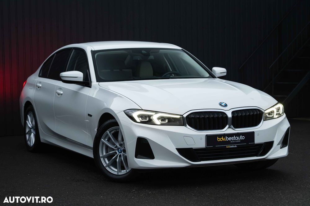 BMW Seria 3 320e Aut. - 23