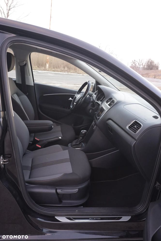 Volkswagen Polo 1.4 TDI Blue Motion Technology DSG Allstar - 20