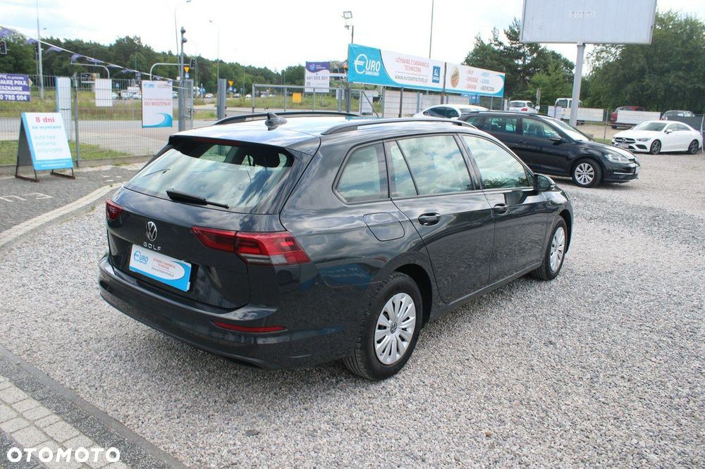 Volkswagen Golf - 6