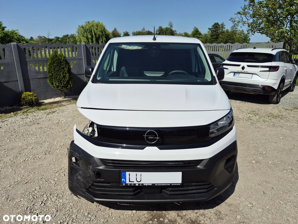 Opel COMBO - 21