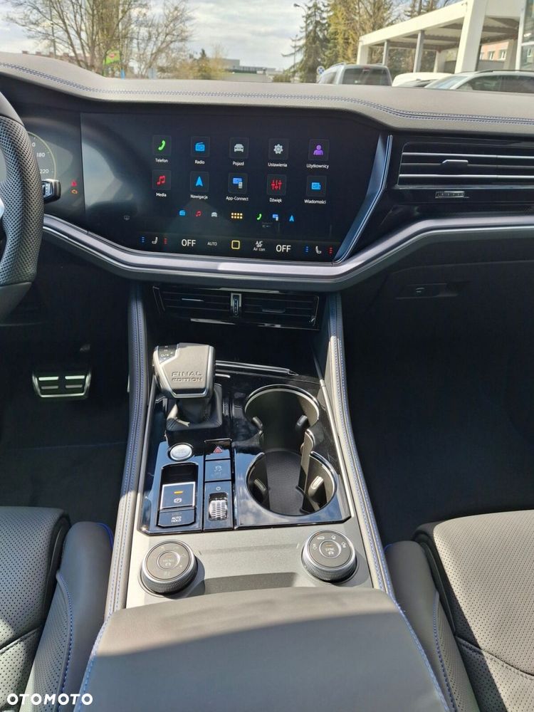 Volkswagen Touareg - 29