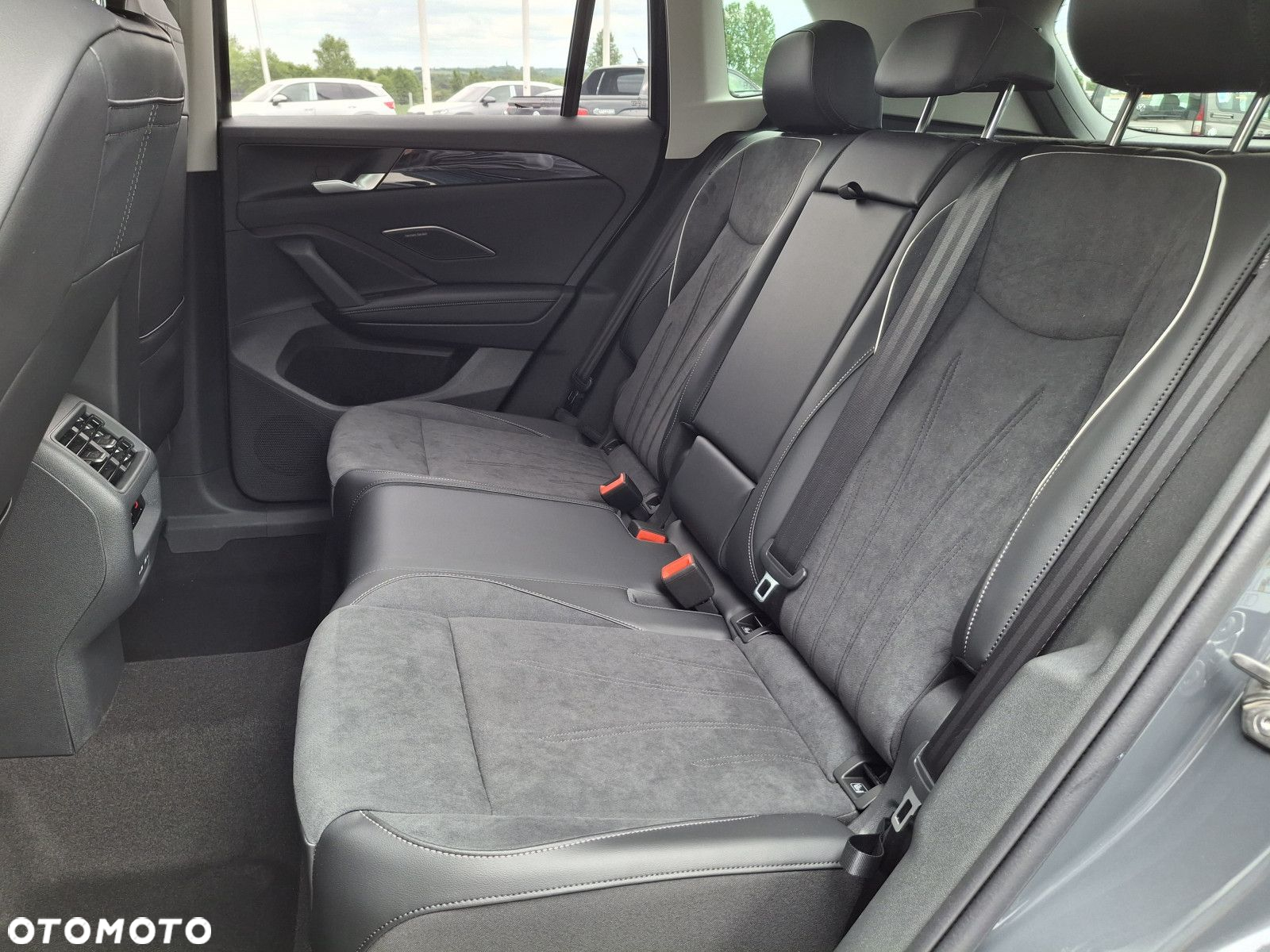 Volkswagen Tiguan 1.5 eHybrid PHEV Elegance DSG - 14