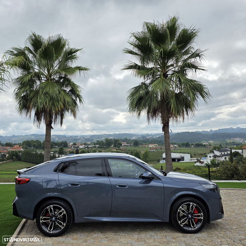 BMW iX2 eDrive20 Pack Desportivo M Pro - 20