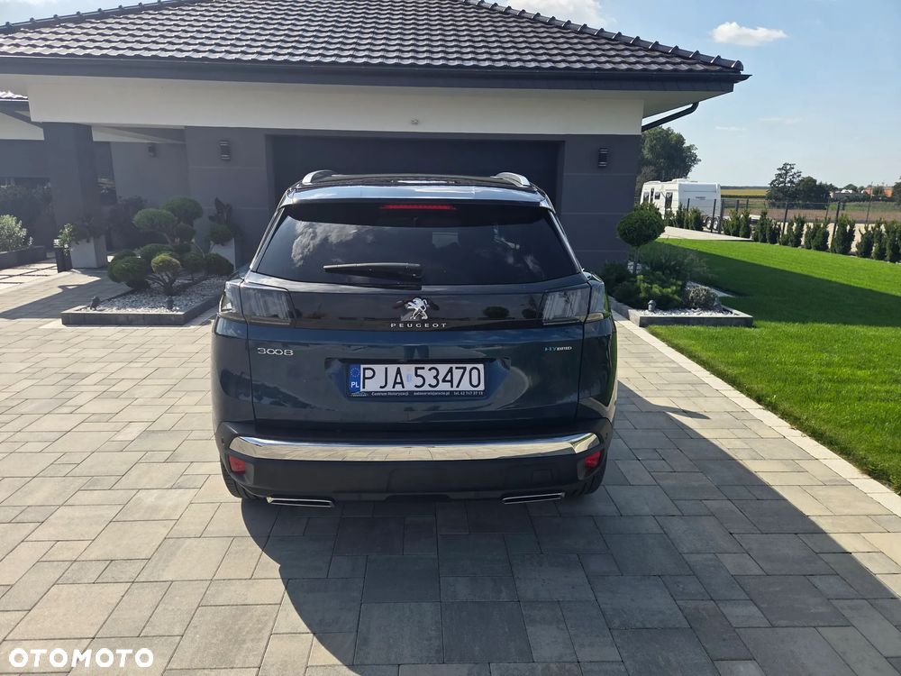 Peugeot 3008 1.6 PureTech HYbrid GT Line S&S EAT8 - 8