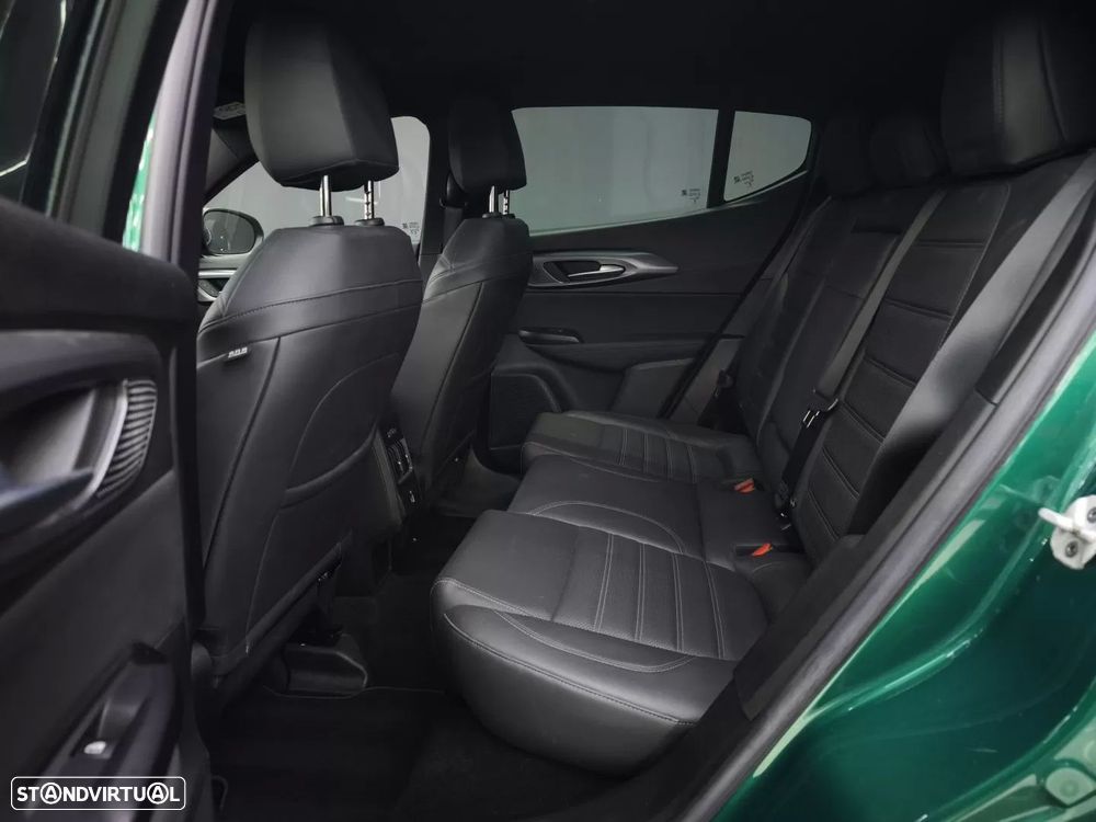 Alfa Romeo Tonale 1.5 Hybrid Veloce - 38